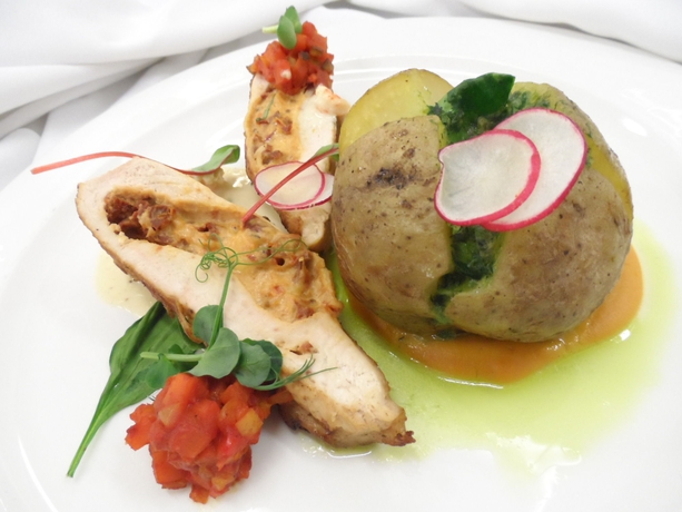 Imagen del bar/restaurante del Hotel Avalon and Conferences. Foto 5