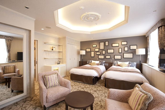 Imagen de la habitación del Hotel Avalorm Kinokuni. Foto 17