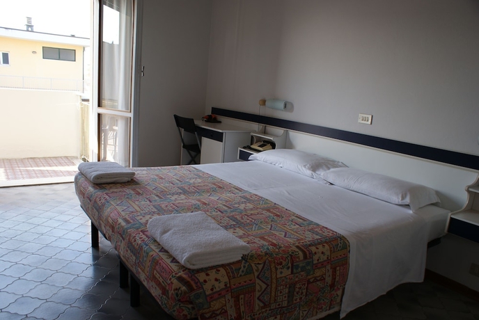 Imagen de la habitación del Hotel Avana. Foto 6