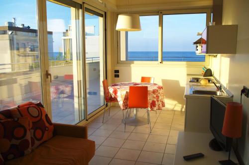 Imagen general del Hotel Avana Fronte Mare. Foto 3