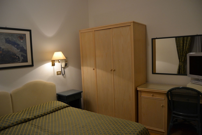 Imagen de la habitación del Hotel Avana Mare. Foto 6