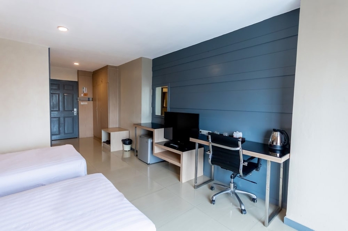 Imagen de la habitación del Hotel Avana and Convention Center. Foto 10