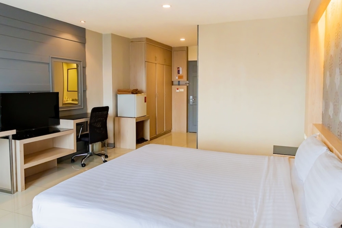 Imagen de la habitación del Hotel Avana and Convention Center. Foto 17