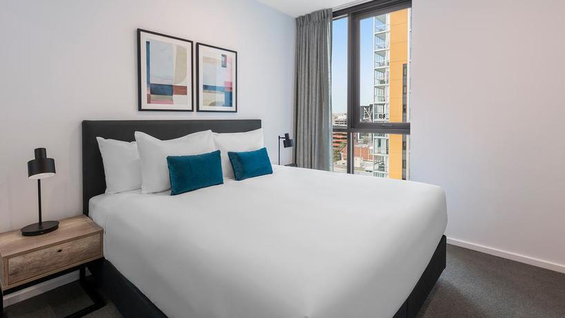Imagen de la habitación del Hotel Avani Adelaide Residences. Foto 13