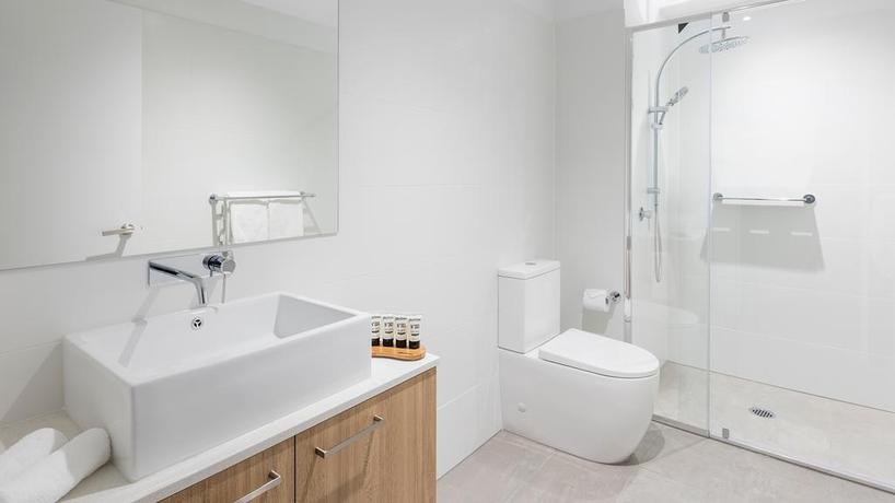 Imagen de la habitación del Hotel Avani Adelaide Residences. Foto 17
