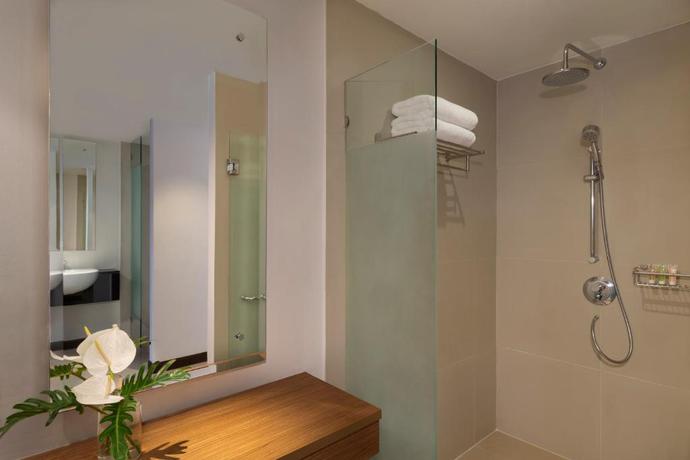 Imagen de la habitación del Hotel Avani Ao Nang Cliff Krabi Resort. Foto 8