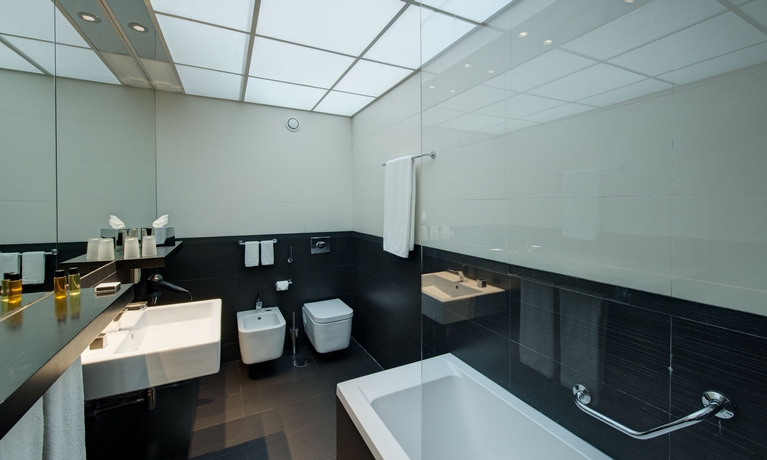 Imagen de la habitación del Hotel Avani Avenida Liberdade Lisbon. Foto 7