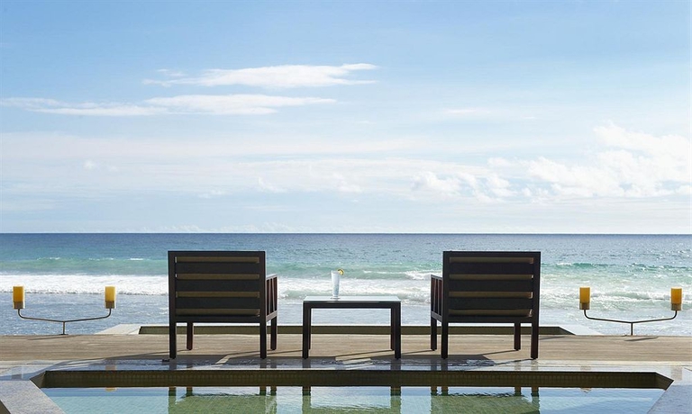 Imagen de los exteriores del Hotel Avani+ Barbarons Seychelles. Foto 7