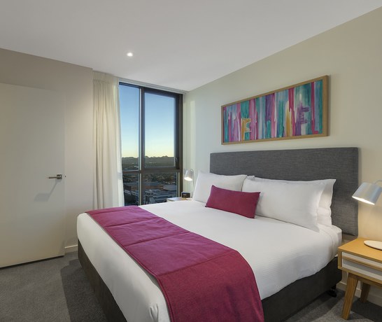 Imagen de la habitación del Hotel Avani Broadbeach Residences. Foto 2