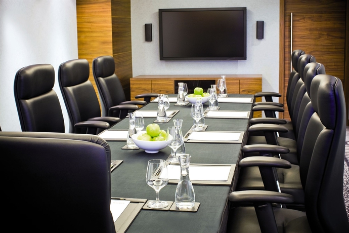 Imagen de los interiores del Hotel Avani Deira Dubai. Foto 13