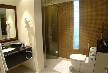 Imagen de la habitación del Hotel Avani Kalutara Resort. Foto 5