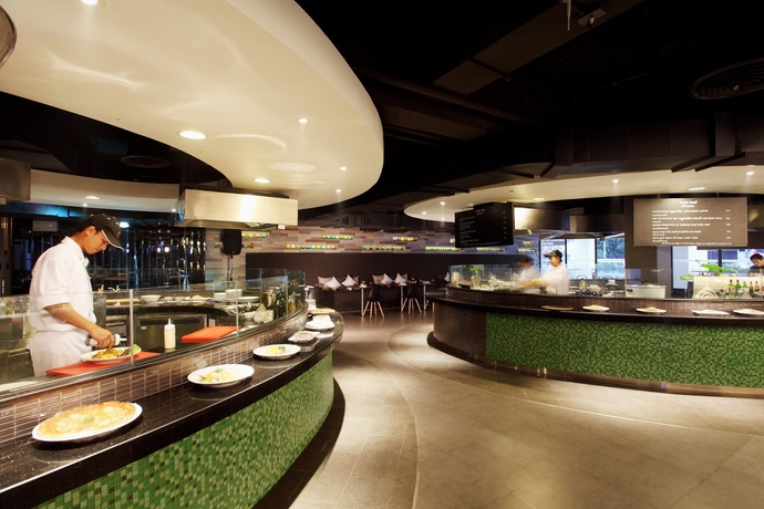 Imagen del bar/restaurante del Hotel Avani Khon Kaen and Convention Centre. Foto 4