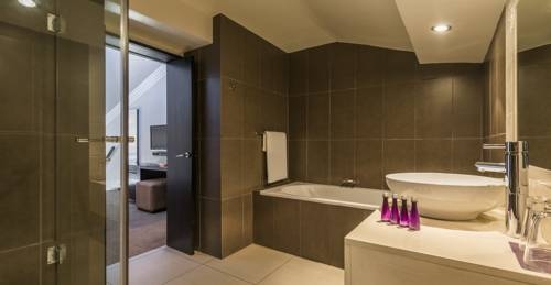 Imagen de la habitación del Hotel Avani Lesotho and Casino. Foto 6