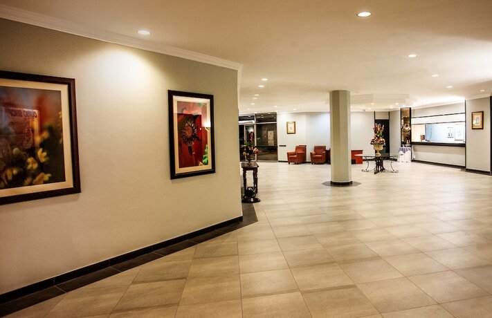 Imagen de los interiores del Hotel Avani Maseru. Foto 38