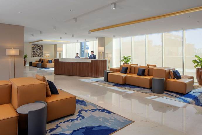 Imagen de los interiores del Hotel Avani Palm View Dubai and Suites. Foto 6