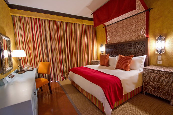 Imagen de la habitación del Hotel Avani Victoria Falls Resort. Foto 6