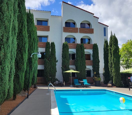 Imagen de los exteriores del Hotel Avante - Jdv By Hyatt. Foto 10