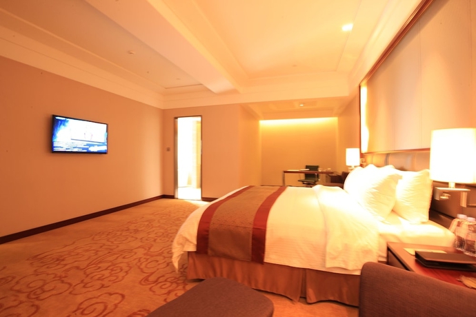 Imagen de la habitación del Hotel Avant-garde. Foto 15