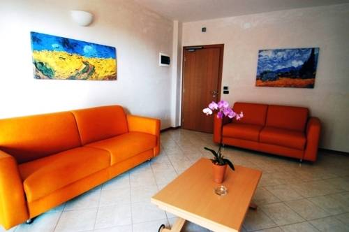 Imagen de la habitación del Hotel Avantgarde. Foto 2