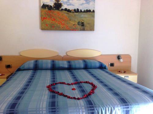 Imagen de la habitación del Hotel Avantgarde. Foto 15