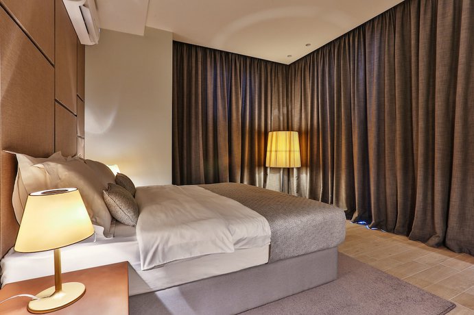 Imagen de la habitación del Hotel Avanti Hotel and Spa. Foto 10