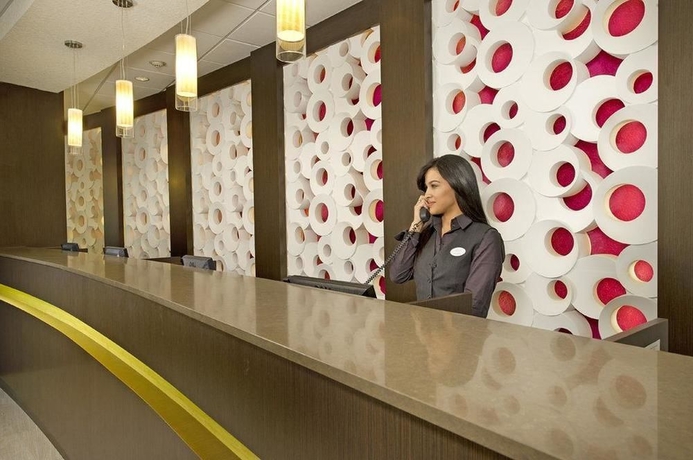 Imagen de los interiores del Hotel Avanti International Resort. Foto 9