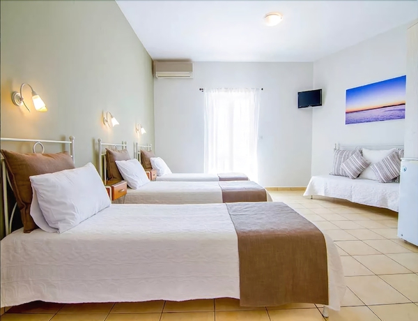 Imagen de la habitación del Hotel Avanti, Ios. Foto 5