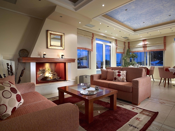 Imagen de los interiores del Hotel Avantis Suites. Foto 19