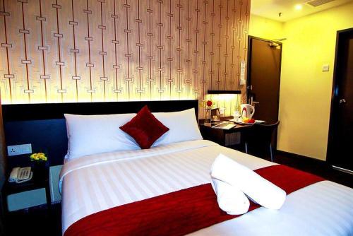 Imagen de la habitación del Hotel Avaria KL. Foto 19