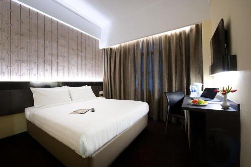 Imagen de la habitación del Hotel Avaria KL. Foto 20