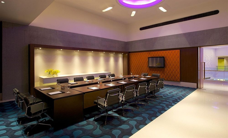 Imagen de los interiores del Hotel Avasa Hotels. Foto 14