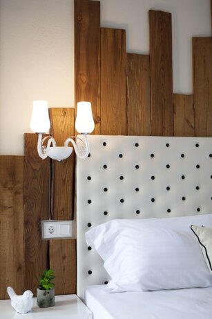 Imagen de la habitación del Hotel Avatel Eco Lodge, Kriopigi. Foto 18
