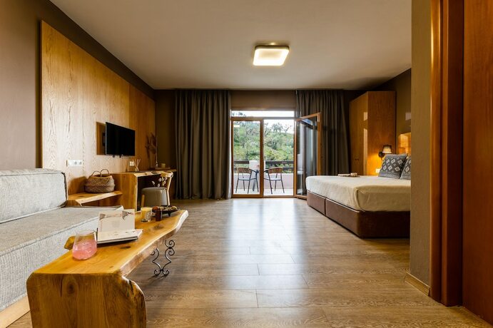 Imagen de la habitación del Hotel Avaton Suites and Villa Philian Collection. Foto 16