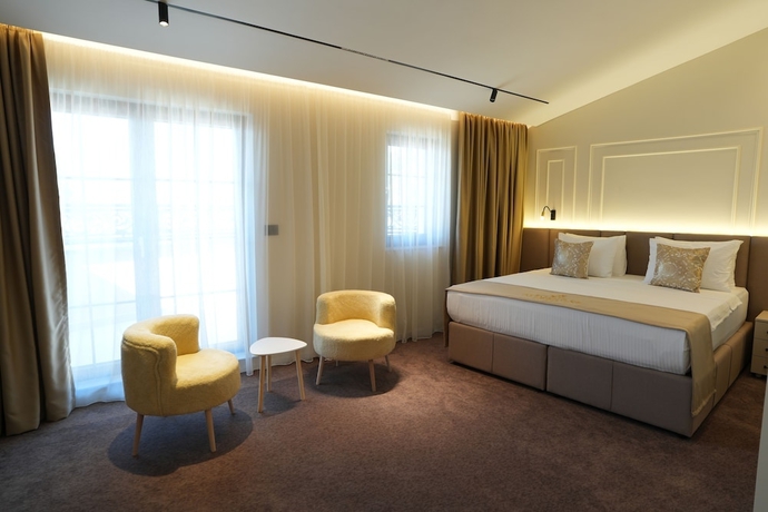 Imagen de la habitación del Hotel Avdissons. Foto 5