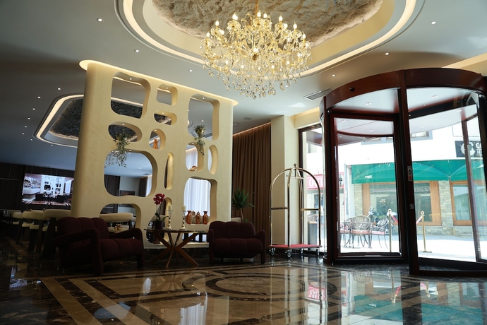Imagen de los interiores del Hotel Avdissons. Foto 13