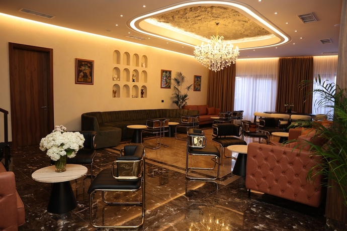Imagen del bar/restaurante del Hotel Avdissons. Foto 2
