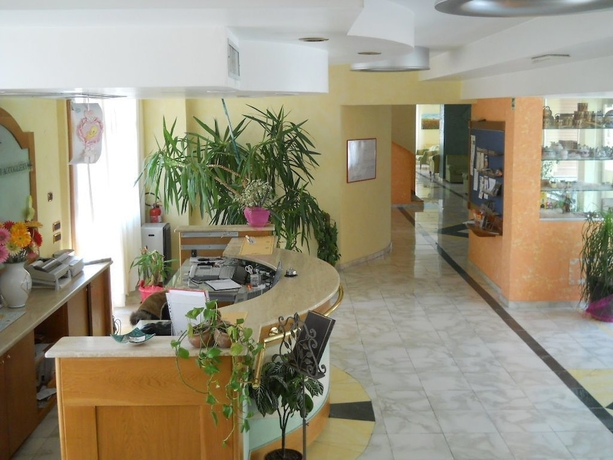 Imagen de los interiores del Hotel Ave, Chianciano Terme. Foto 14