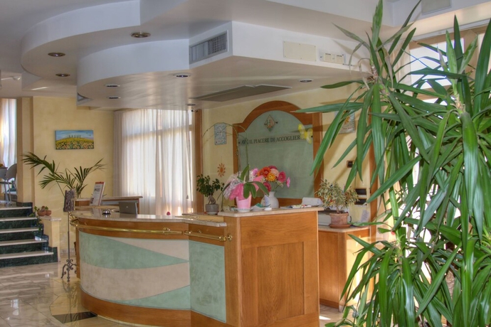 Imagen de los interiores del Hotel Ave, Chianciano Terme. Foto 15