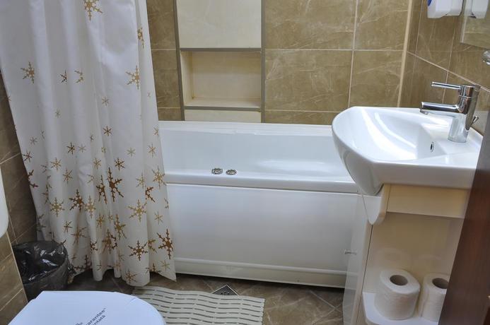 Imagen de los interiores del Hotel Ave Hotel Victoriei. Foto 10