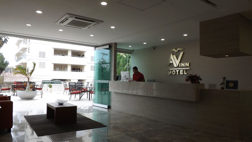 Imagen de los interiores del Hotel Ave Inn. Foto 18