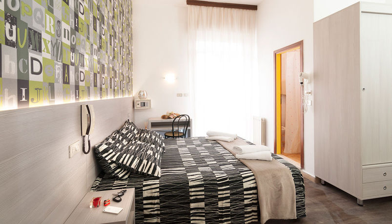 Imagen de la habitación del Hotel Ave, Rimini. Foto 7