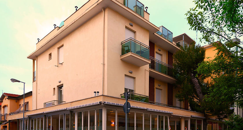 Imagen general del Hotel Ave, Rimini. Foto 1