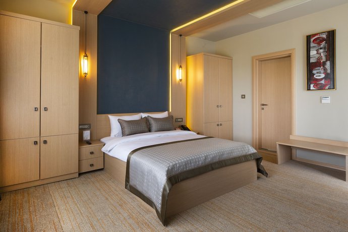 Imagen de la habitación del Hotel Avec. Foto 6