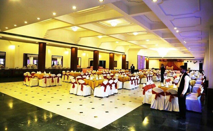 Imagen general del Hotel Aveda Kamal Palace. Foto 3