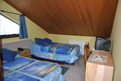 Imagen de la habitación del Hotel Avelina, Cangas de Onis. Foto 4