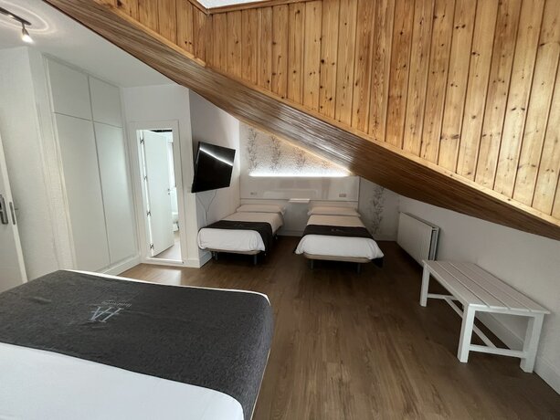 Imagen de la habitación del Hotel Avelina. Foto 16