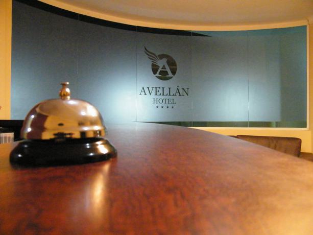 Imagen de los interiores del Hotel Avell&aacute;n. Foto 20
