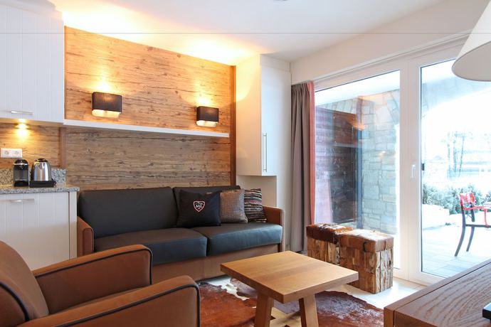 Imagen de la habitación del Hotel AvenidA Mountain Lodges Kaprun. Foto 9