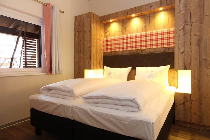 Imagen de la habitación del Hotel AvenidA Mountain Lodges Kaprun. Foto 16