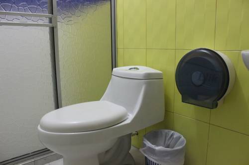 Imagen de la habitación del Hotel Avenida 3 Real. Foto 3